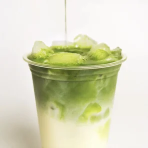 Meal card cover for: Strawberry Collagen Matcha Shake