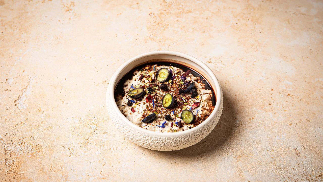 Meal card cover for: Greek Yoghurt & Seasonal Fruit