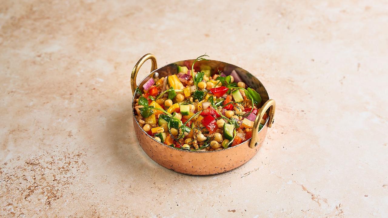 Meal card cover for: Chickpea & Bulgur Salad