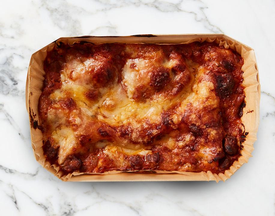 Meal card cover for:  Signature Beef Lasagne 