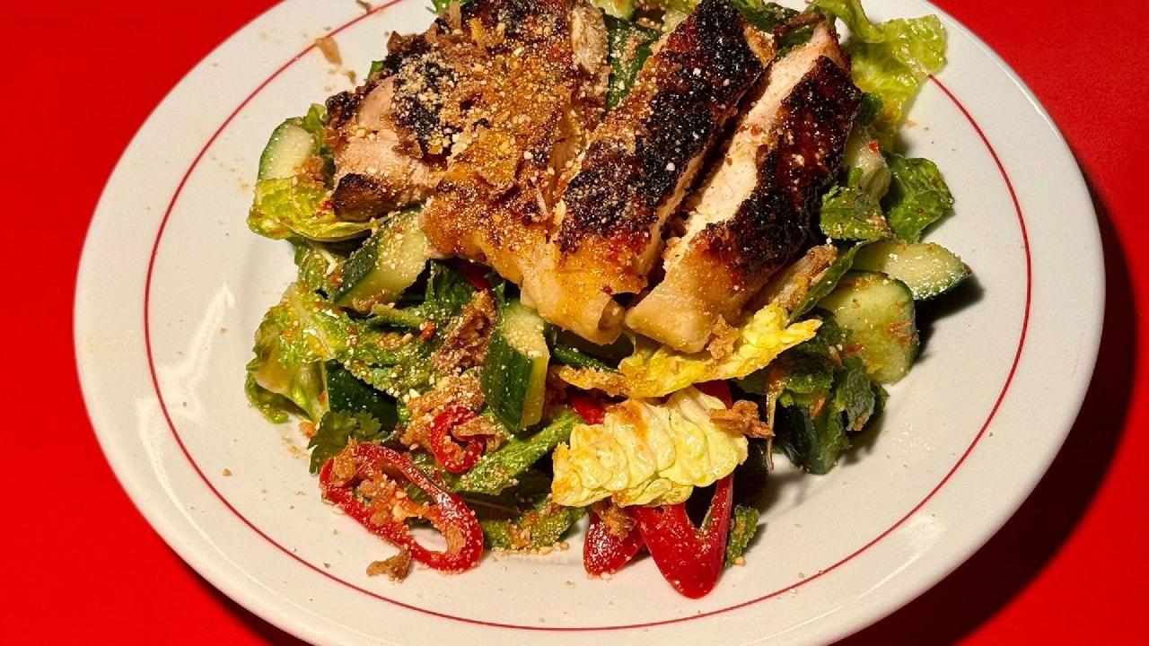 Meal card cover for: Thai Grilled Chicken Salad