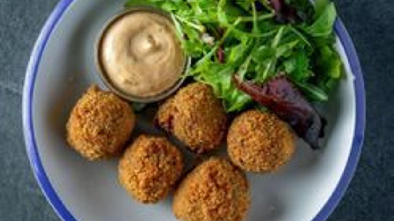 Meal card cover for: SALT BEEF CROQUETTES