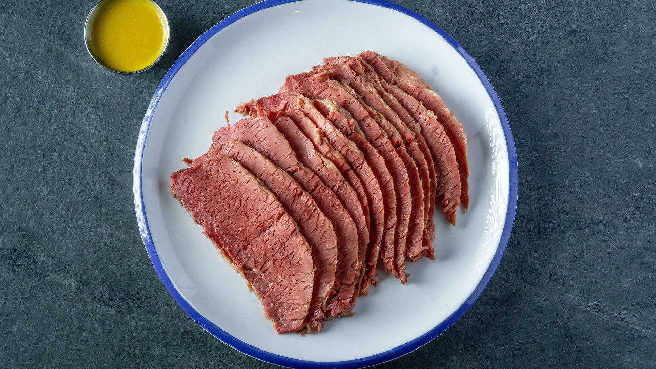 Meal card cover for: SALT BEEF PLATE
