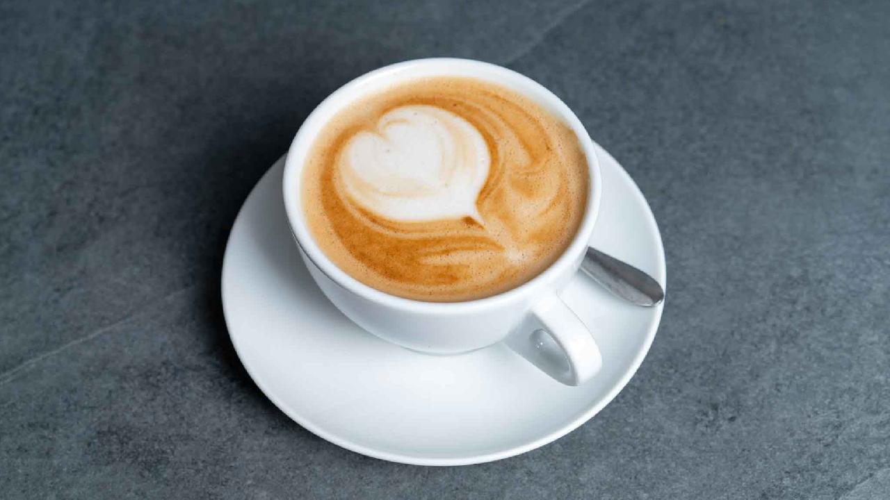 Meal card cover for: Flat White