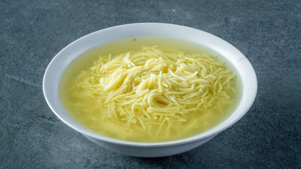 Meal card cover for: Lockshen Soup