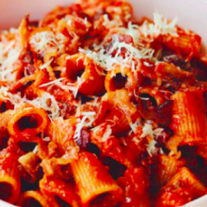 Meal card cover for: Rigatoni Amatriciana