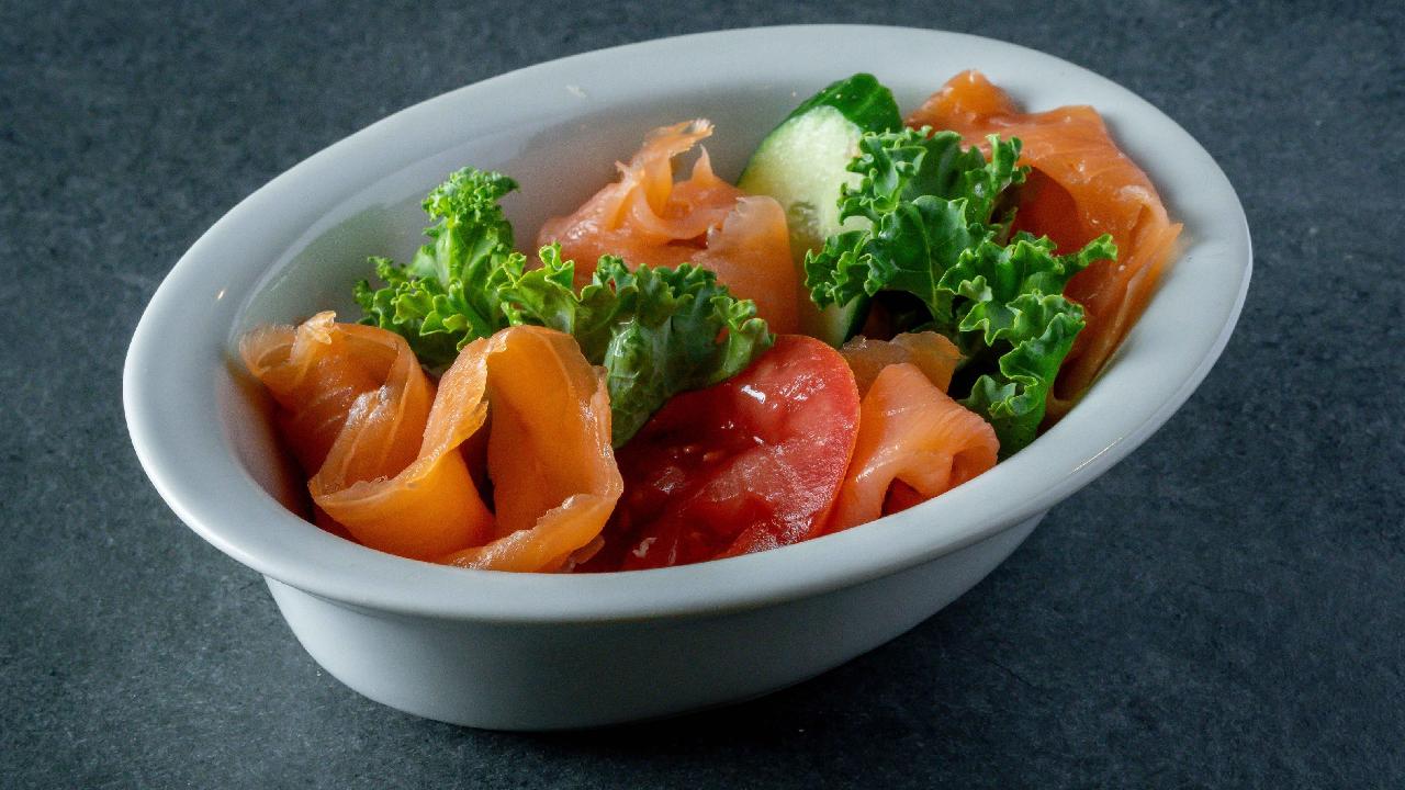 Meal card cover for: Smoked Salmon Plate