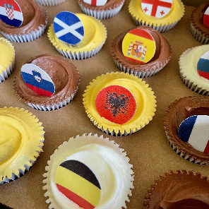 Meal card cover for: World Cup 2026 Cupcakes with flags (Platter 40)