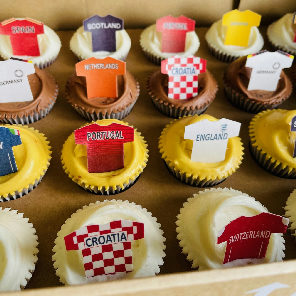 Meal card cover for: World Cup 2026 Cupcakes with Team Shirts (Platter 40)