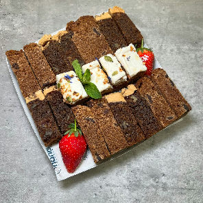 Meal card cover for: NEW mixed sponge cake platter