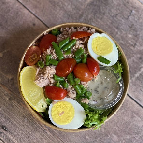 Meal card cover for: Tuna Nicoise Salad 