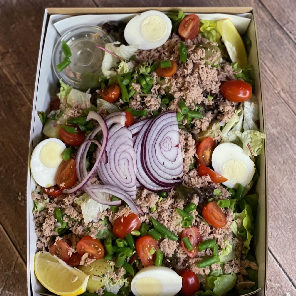 Meal card cover for: Tuna Nicoise Salad Platter
