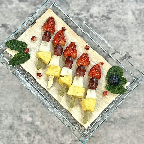 Meal card cover for: Fruit skewers