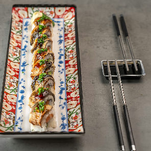Meal card cover for: Salmon Avocado Eel (8 pieces)