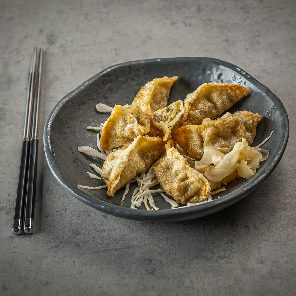 Meal card cover for: Crispy Gyoza Vegetable