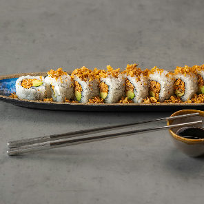 Meal card cover for: Spicy Salmon Crunch Roll (8 pieces)