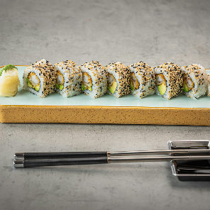 Meal card cover for: Crispy Ebi Roll (8 pieces)