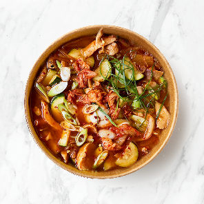 Meal card cover for: Kimchi Stew with Tofu, Grain Mix and Broccoli