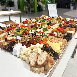 Meal card cover for: 3 Metre Vegan Grazing Table
