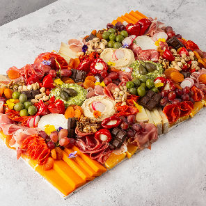 Meal card cover for: Large Classic Grazing Platter with Crackers and Baguette
