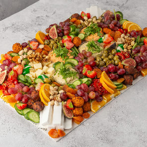 Meal card cover for: Large Vegan Platter with Vegan Crackers and Bread