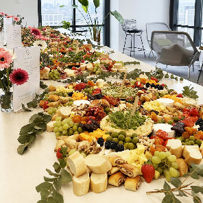 Meal card cover for: 1.5 Metre Vegetarian Grazing Table