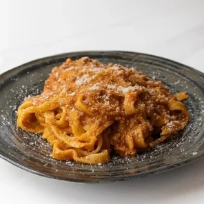 Meal card cover for: Tagliatelle Bolognese (Traditional Ragu')