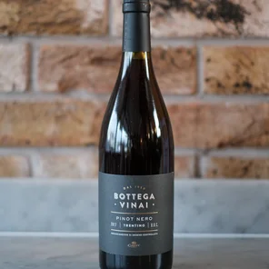 Meal card cover for: Red: Pinot Nero Bottega Vinai (750ml)