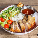 Meal card cover for: Bún with Crispy Roast Pork 脆皮猪肉米粉