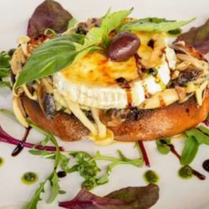 Meal card cover for: Crostini di Funghi Selvatici e Caprino