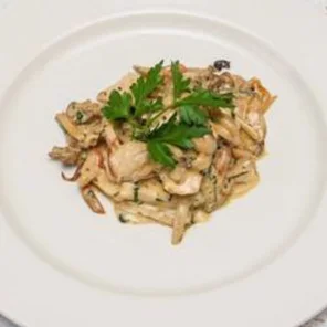 Meal card cover for: Tagliata di Pollo con Funghi Selvatici e Aglio