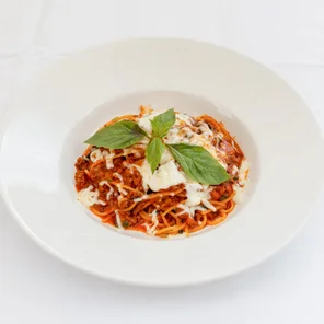 Meal card cover for: Spaghetti con Ragu e Scamorza