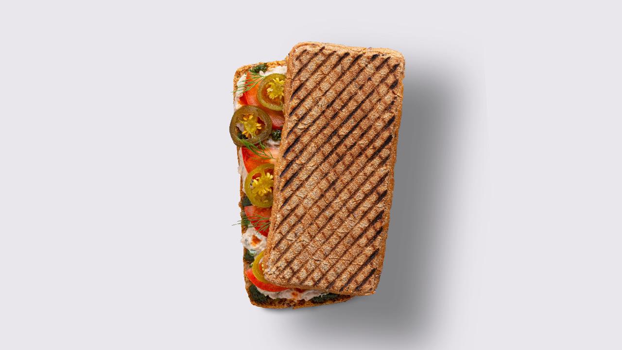 Meal card cover for: Spicy Tuna Sandwich