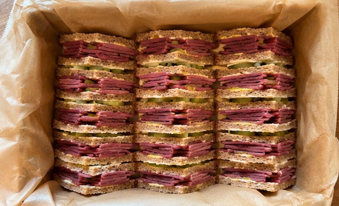 Meal card cover for: Pastrami & Gherkins Sandwich Box (24 pcs)