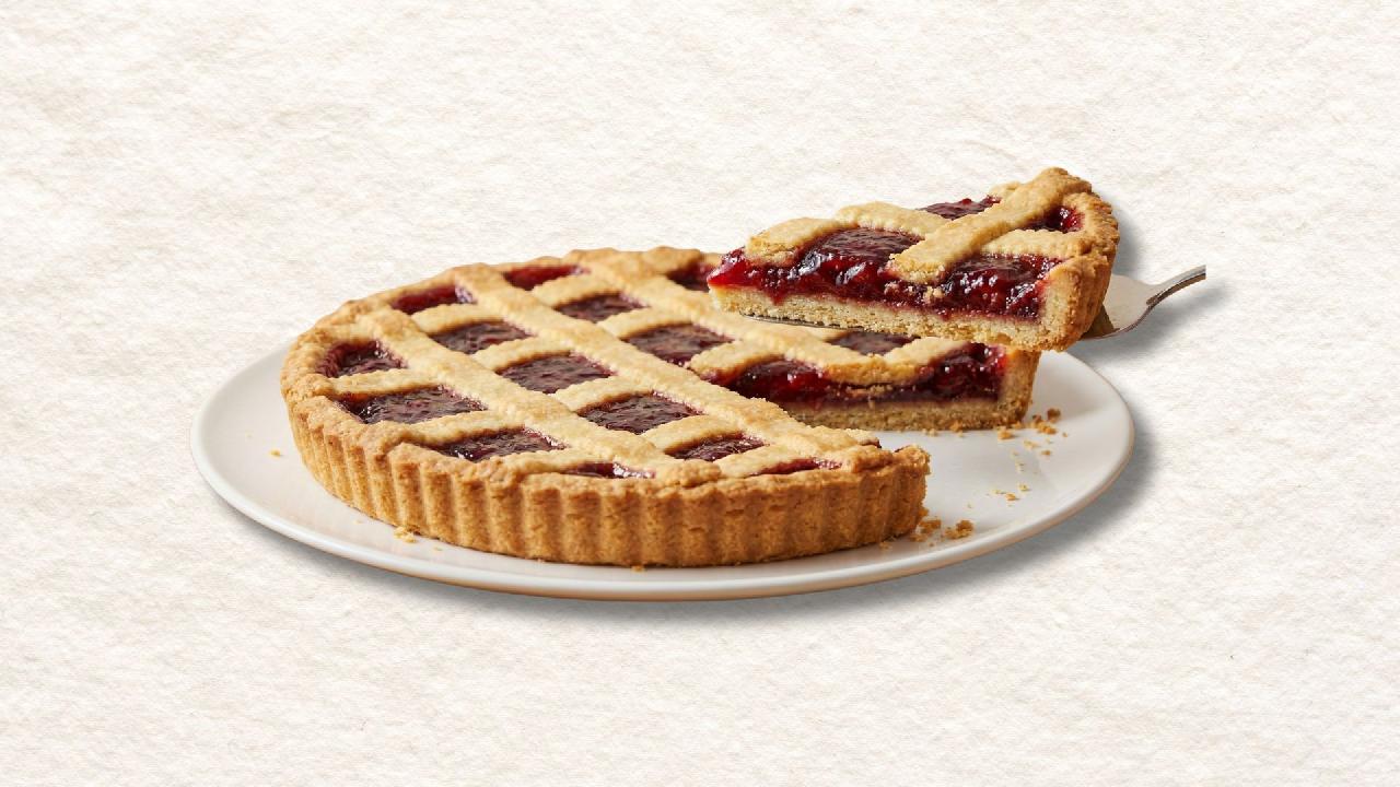 Meal card cover for: Vegan Elderberry & Raspberry tart (~10 slices)