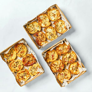Meal card cover for: West Country Cheddar & Smoked Bacon Quiche Box