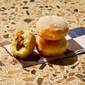 Meal card cover for: DELIVERY EXCLUSIVE ⭐ Mini Biscoff Doughnuts x3