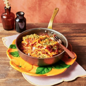 Meal card cover for: Six Layer Lasagne