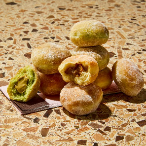 Meal card cover for: DELIVERY EXCLUSIVE ⭐ Mixed Mini Doughnuts Sharer x9