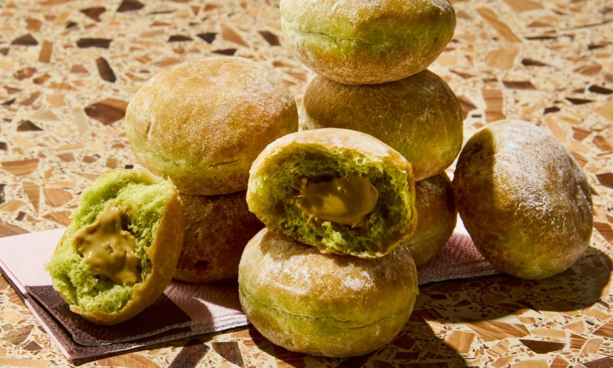 Meal card cover for: DELIVERY EXCLUSIVE ⭐ Mini Pistachio Doughnuts x9