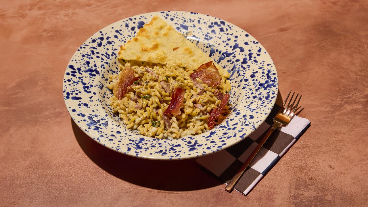 Meal card cover for: Non-Gluten Pasta Truffle Carbonara