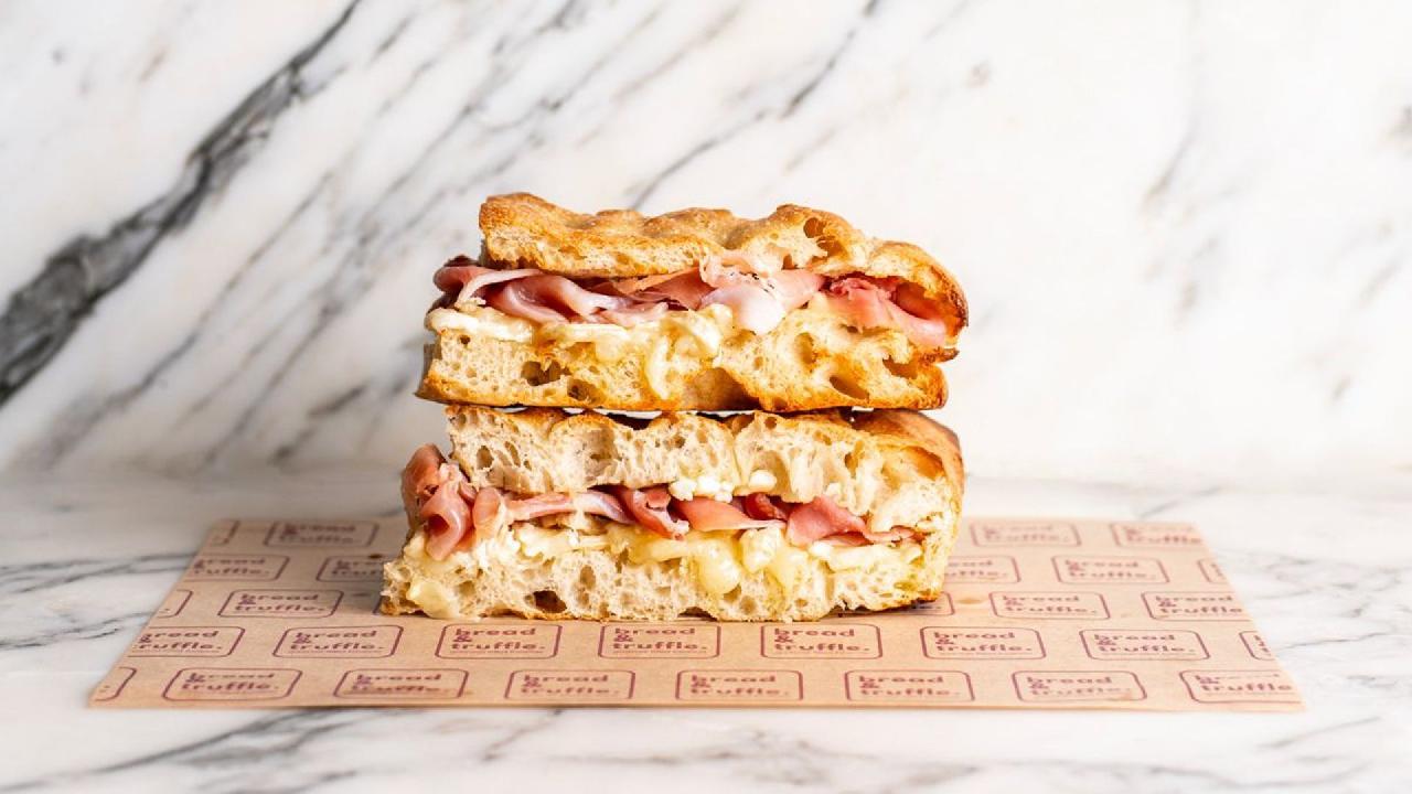 Meal card cover for: Speck & Brie 