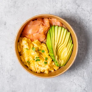 Meal card cover for: Free range Scrambled Egg Protein Pot with Wild Atlantic Smoked Salmon & Spanish Avocado 🥚🐟🥑
