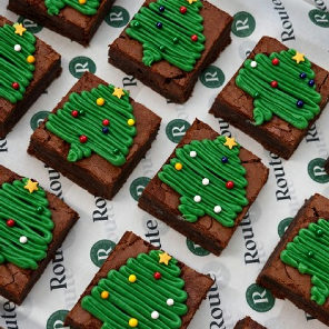 Meal card cover for: Festive Brownie Bites (Serves 12)