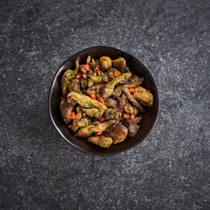 Meal card cover for: Hariyali Chicken (Chilled Tiffin • 3 Portions)