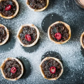 Meal card cover for: Mini Mince Tart Platter