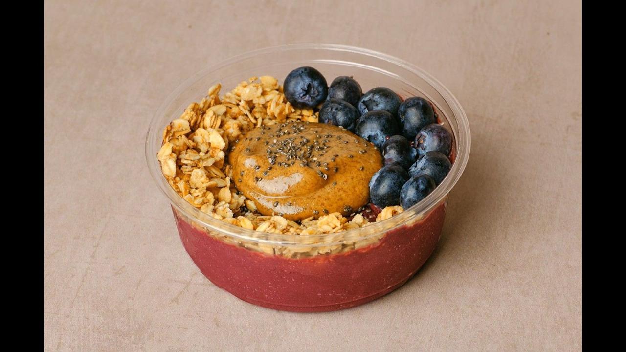 Meal card cover for: Blueberry & Almond Butter Acai Bowl