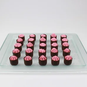 Meal card cover for: Berry Mousse in Chocolate Cup