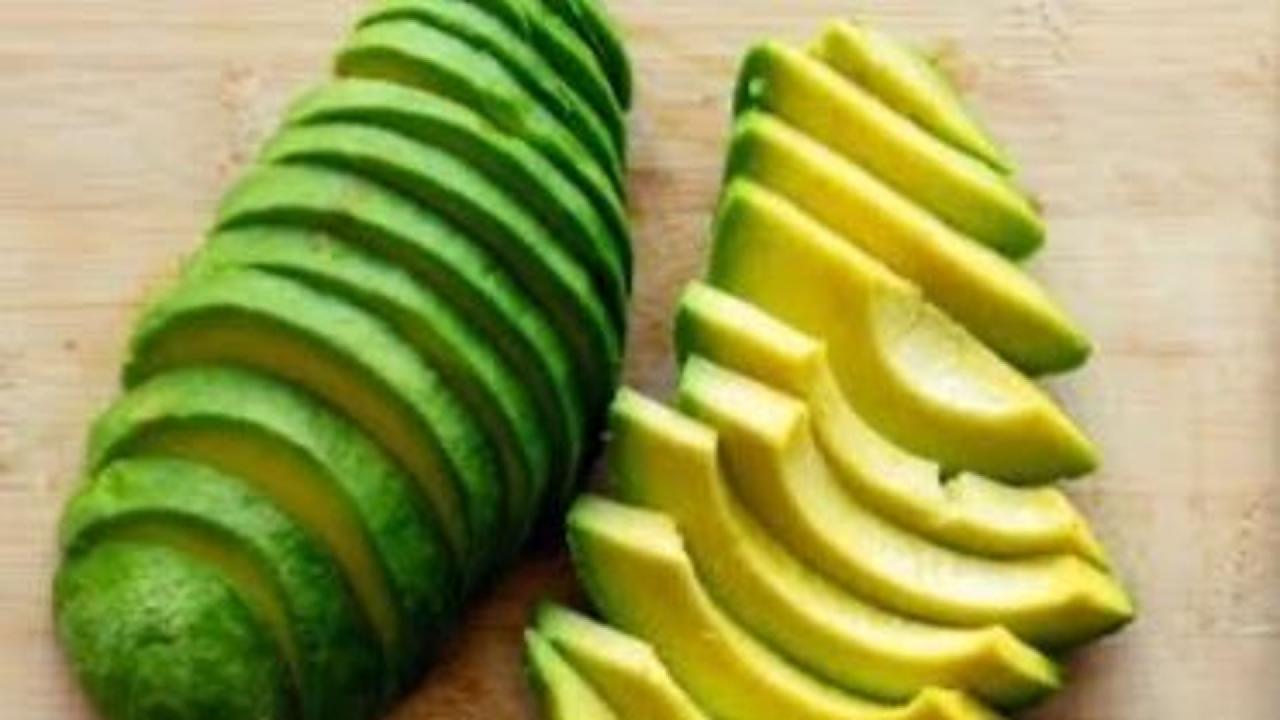 Meal card cover for: Sliced fresh avocado