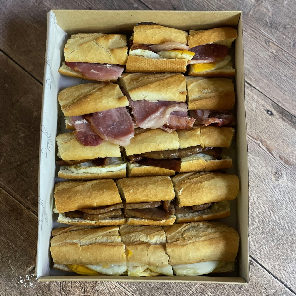 Meal card cover for: Medium Hot Breakfast Baguette box